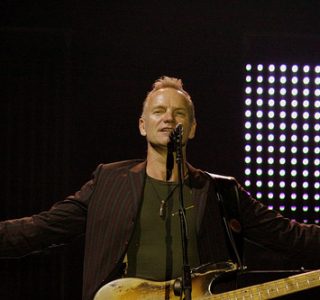 Boğaz manzarası eşliğinde Sting konseri