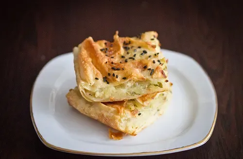 Patatesli Labneli Börek
